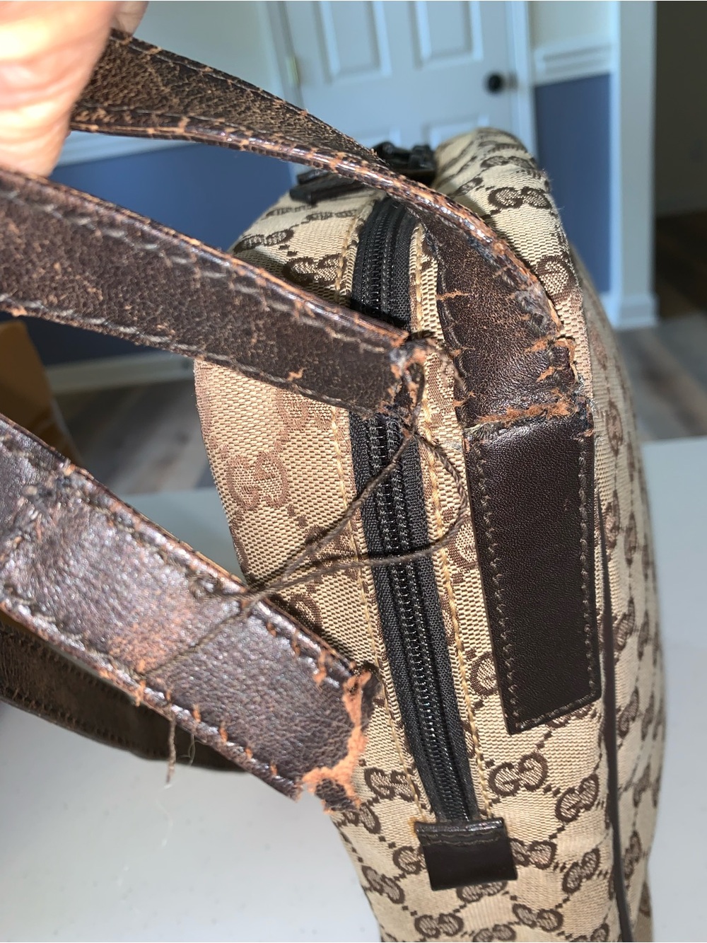 Gucci Beige & Brown GG
Canvas Messenger Bag needs new strap - Picture 9 of 17